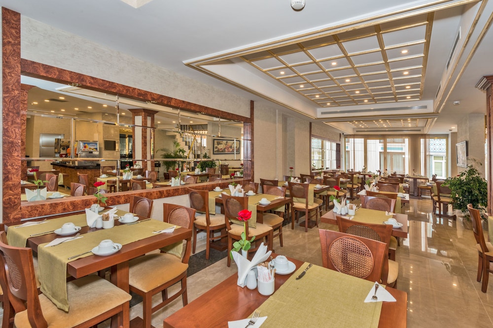 Glorious Otel - Image 38