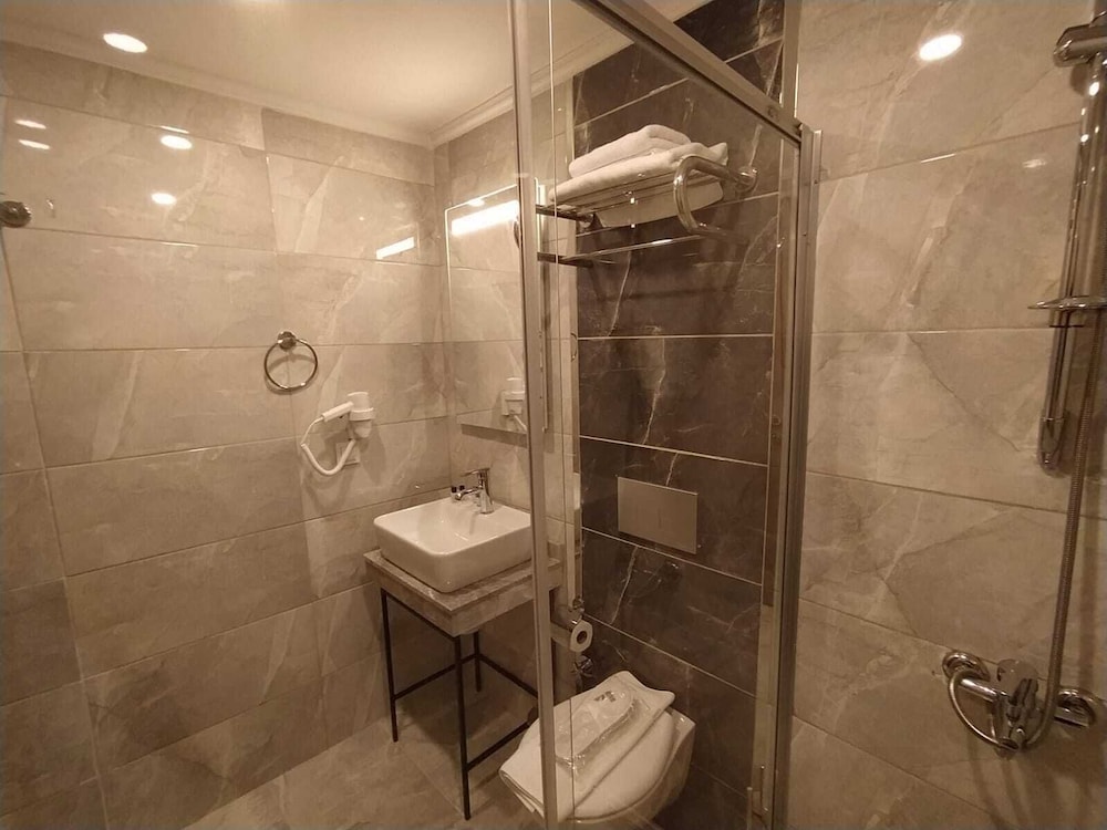 Nupera Hotel - Image 32