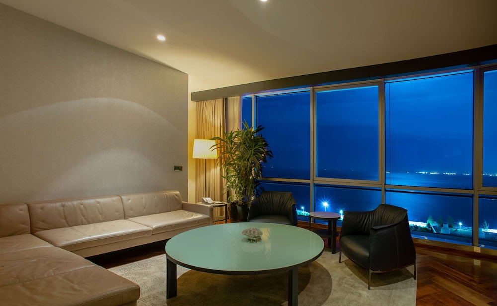 Doubletree by Hilton İstanbul Moda - Image 65