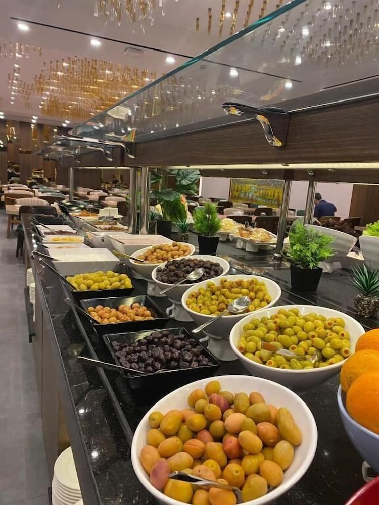 Ramada by Wyndham İstanbul Ümraniye - Image 44