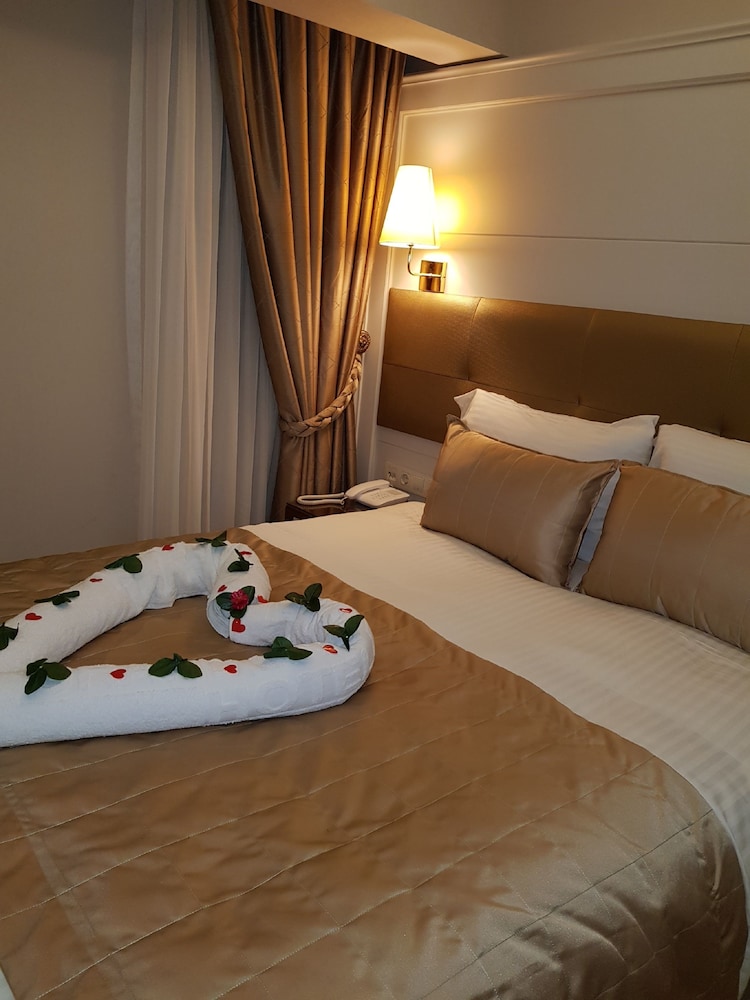 Grand Marcello Otel - Image 12