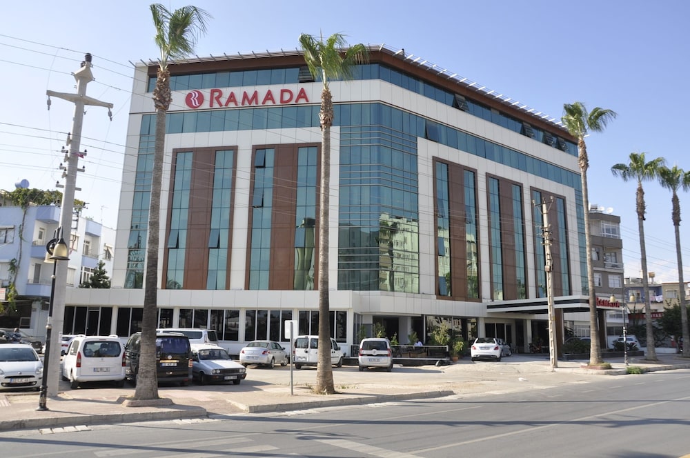 Ramada by Wyndham Mersin - Image 34