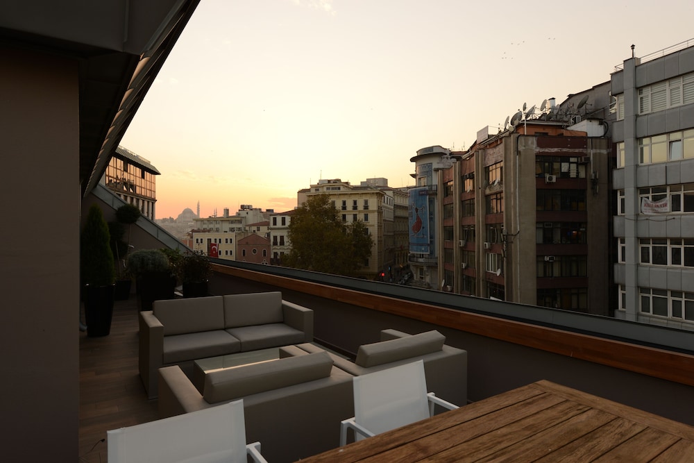 10 Karakoy İstanbul - Özel Sınıf - Image 36