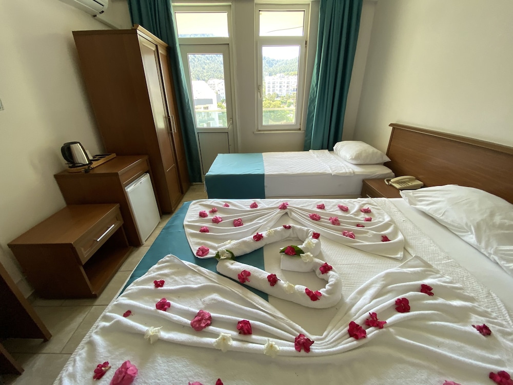 B&B Yüzbaşı Beach Otel - Image 6