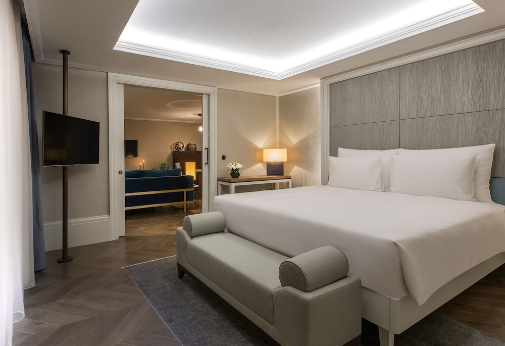10 Karakoy İstanbul - Özel Sınıf - Image 17