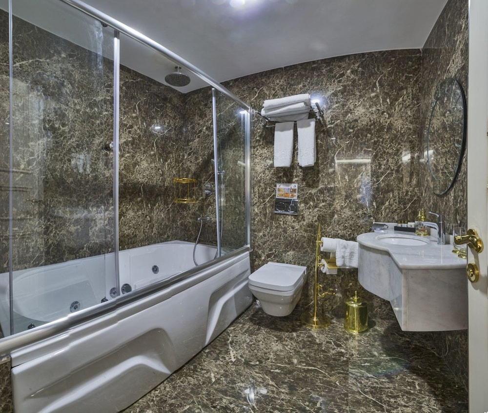 Glorious Otel - Image 21