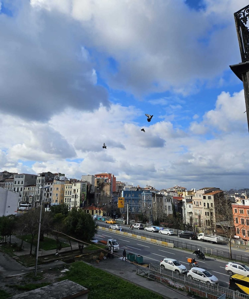 Lina Otel Taksim Pera - Image 81