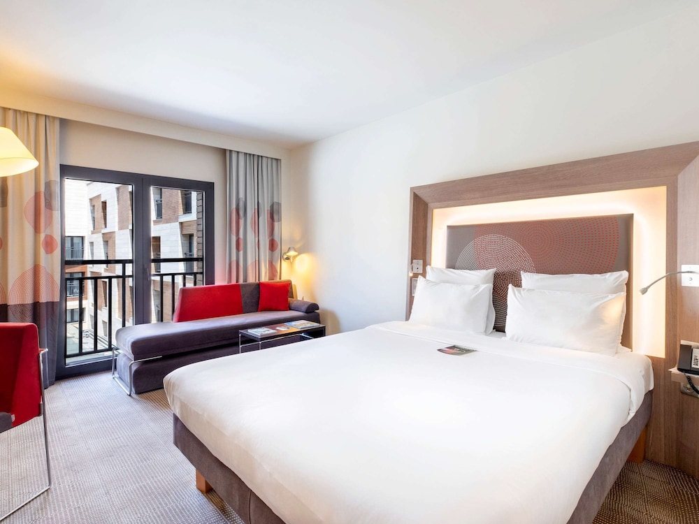 Novotel İstanbul Boğazı - Image 7
