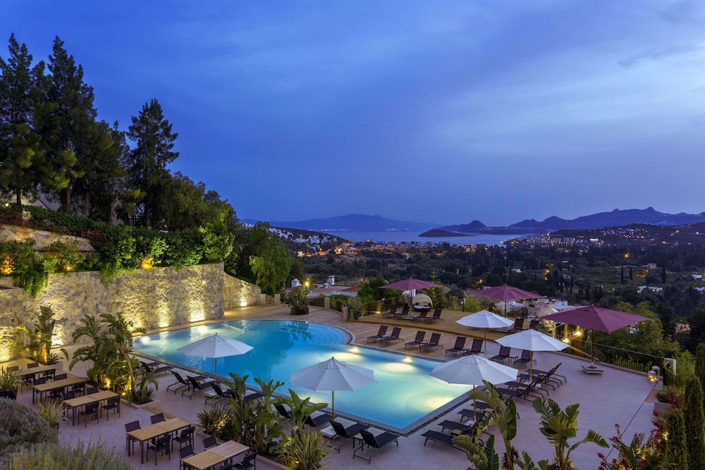 Ramada Resort by Wyndham Bodrum - Image 75