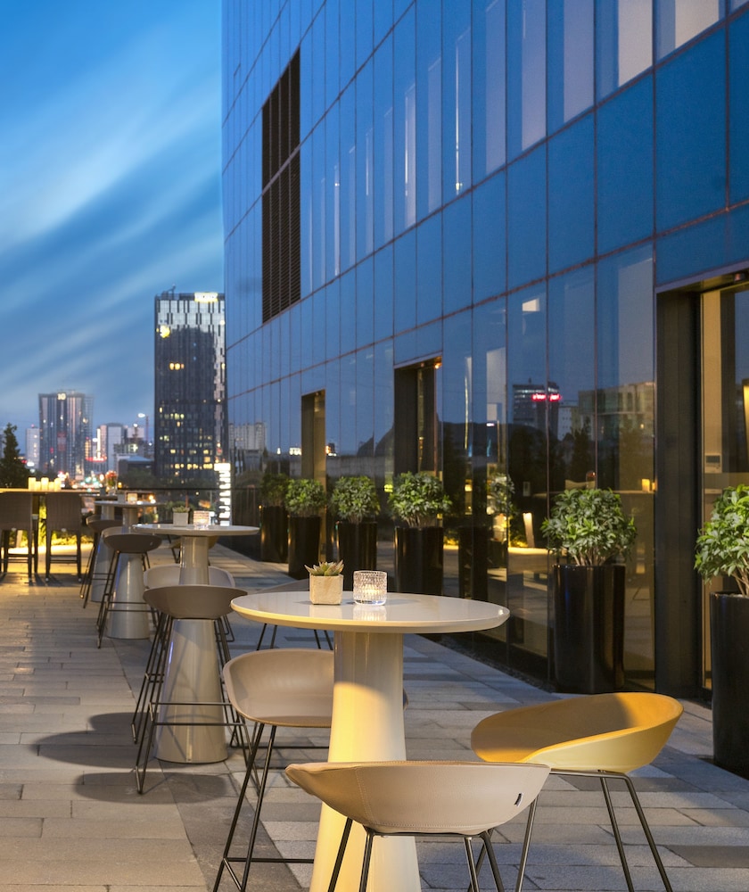 Centro Westside Oteli tarafından Rotana - Image 11