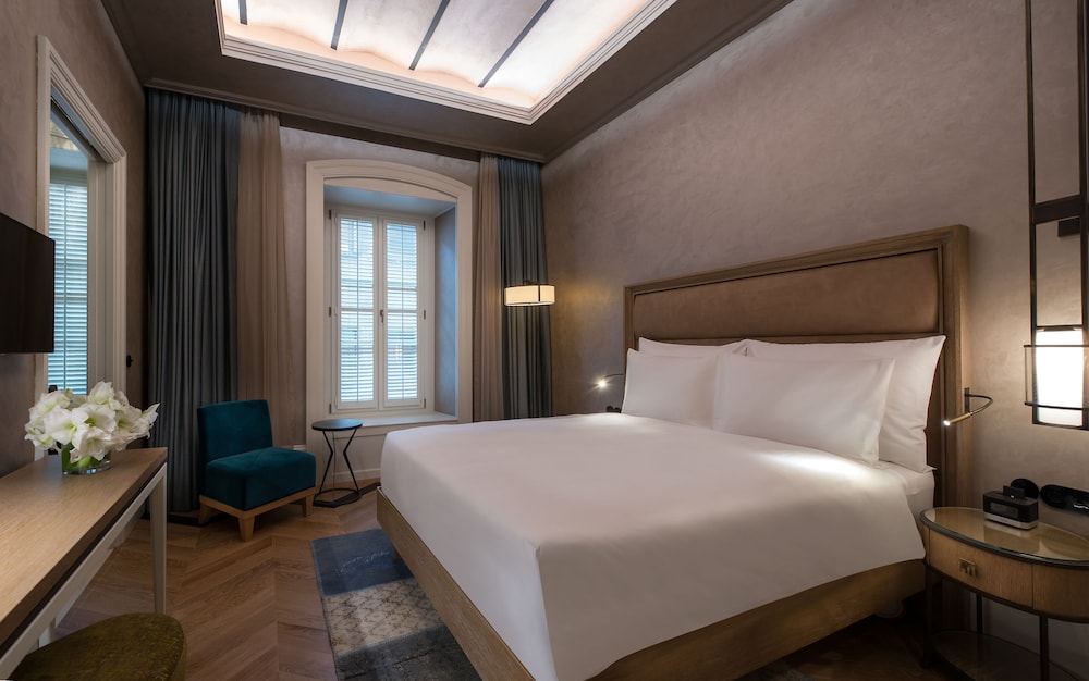 10 Karakoy İstanbul - Özel Sınıf - Image 28