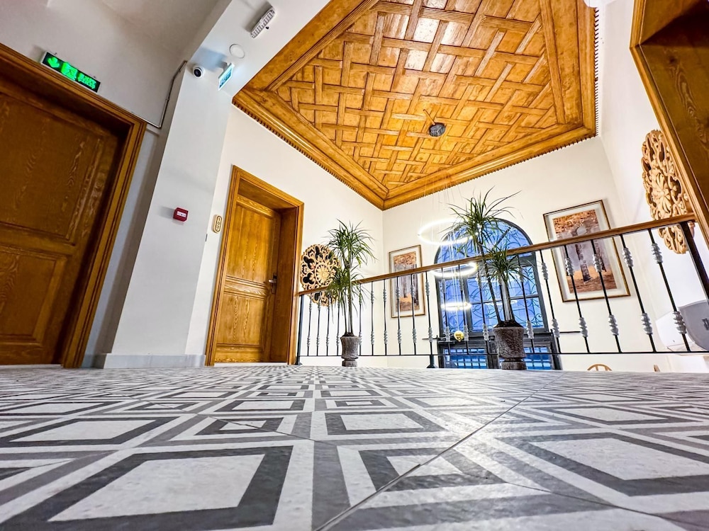 Elmira Pera Otel Spa - Image 8