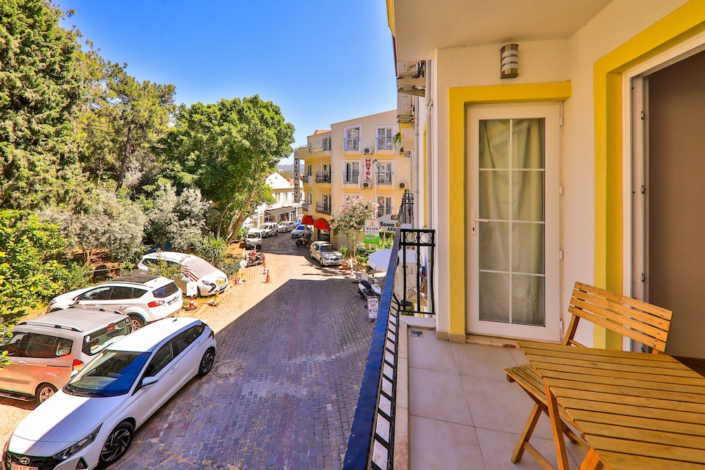 Bossa Nova Apart - Image 94