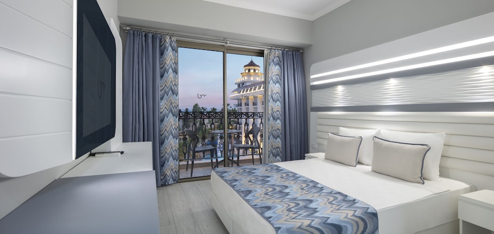 Blue Marlin Deluxe Spa & Tatil Köyü - Hepsi Dahil - Image 9