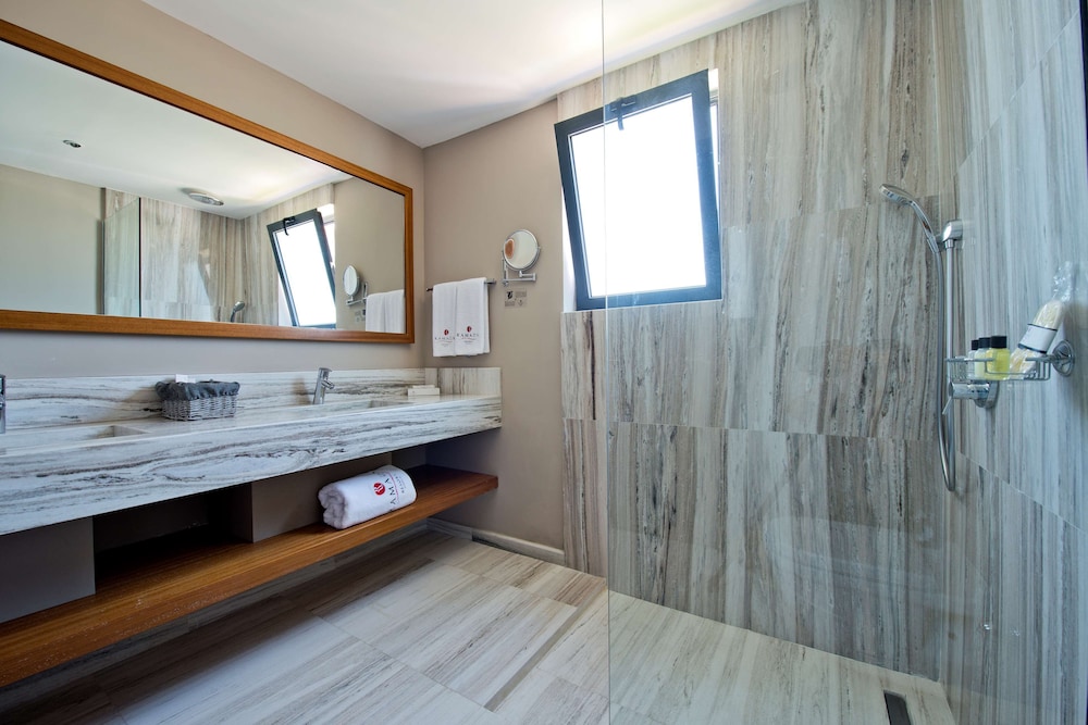 Ramada Resort by Wyndham Bodrum - Image 46