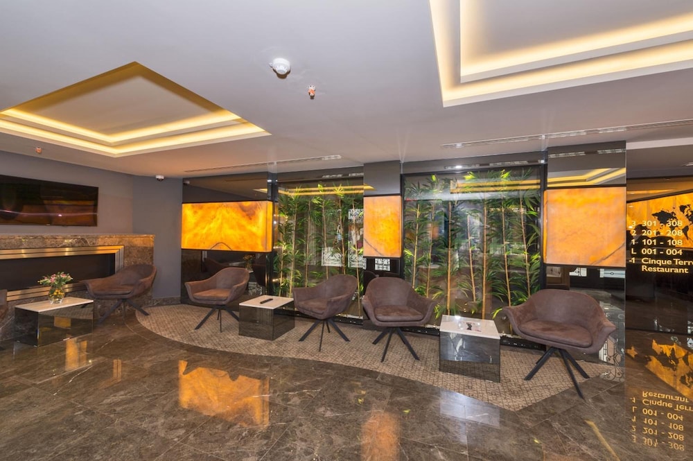Genova Hotel - Image 7