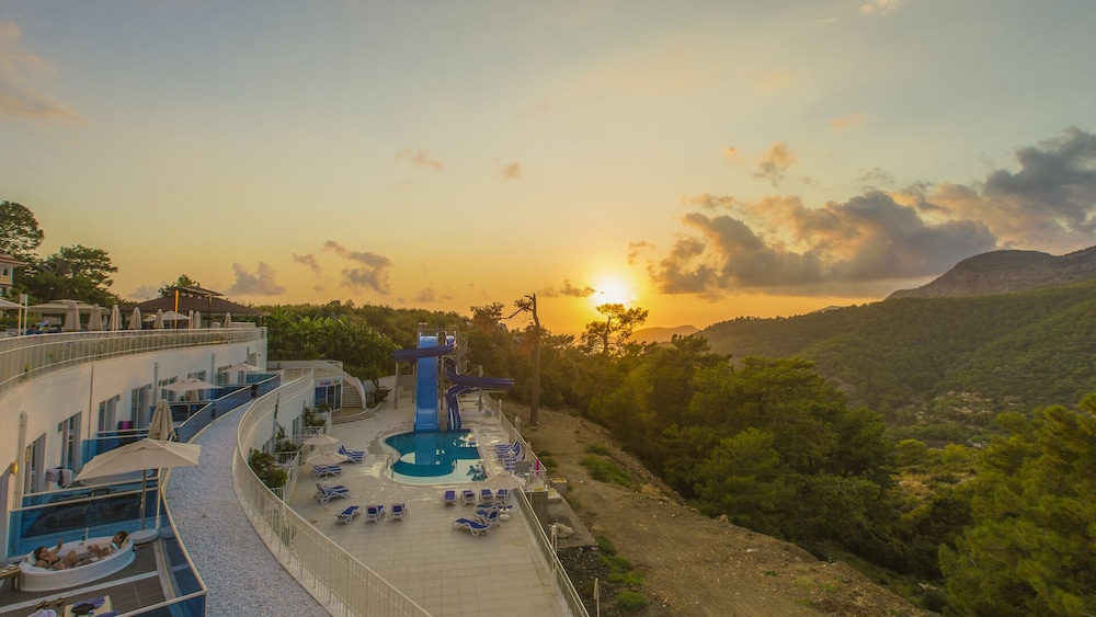 Garcia Resort & Spa - Image 55