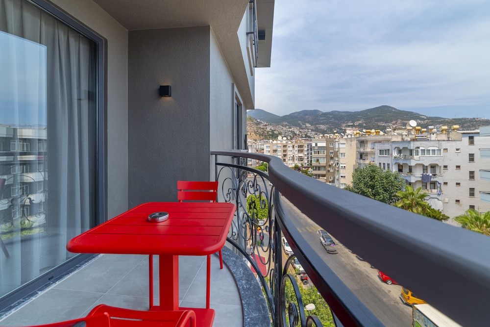 ARIA RIVA APART OTEL - Image 40