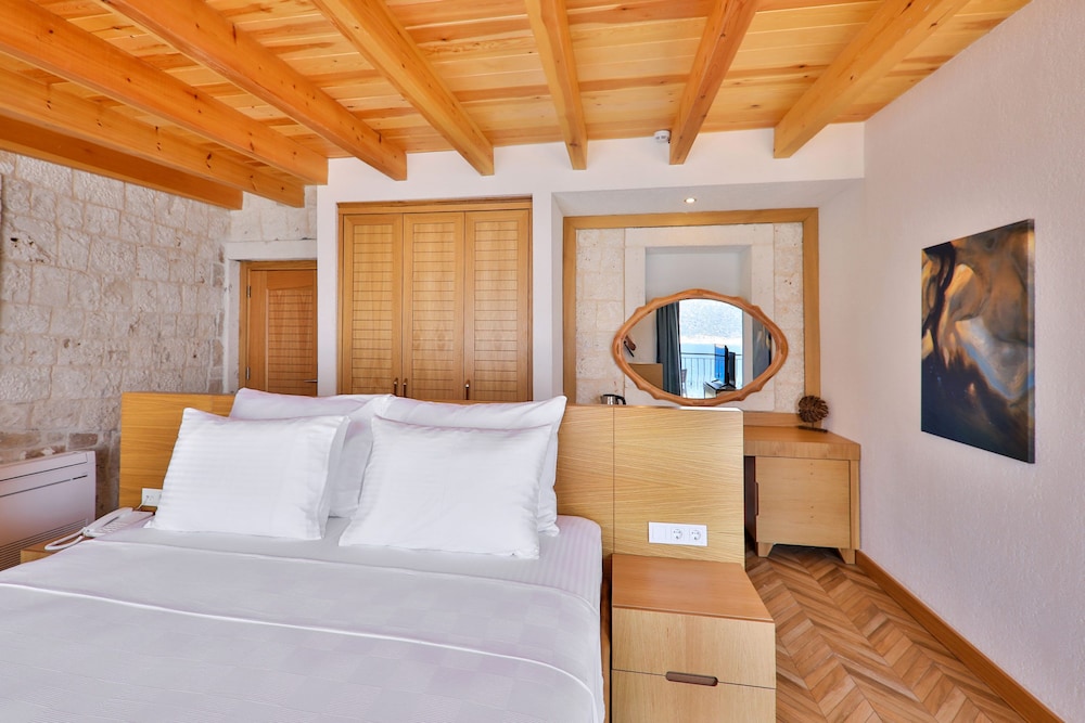 Atalante Hotel - Image 5