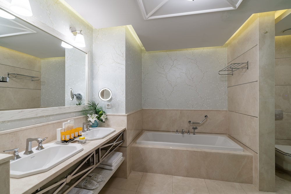 Mivara Luxury Resort & Spa Bodrum - Image 70