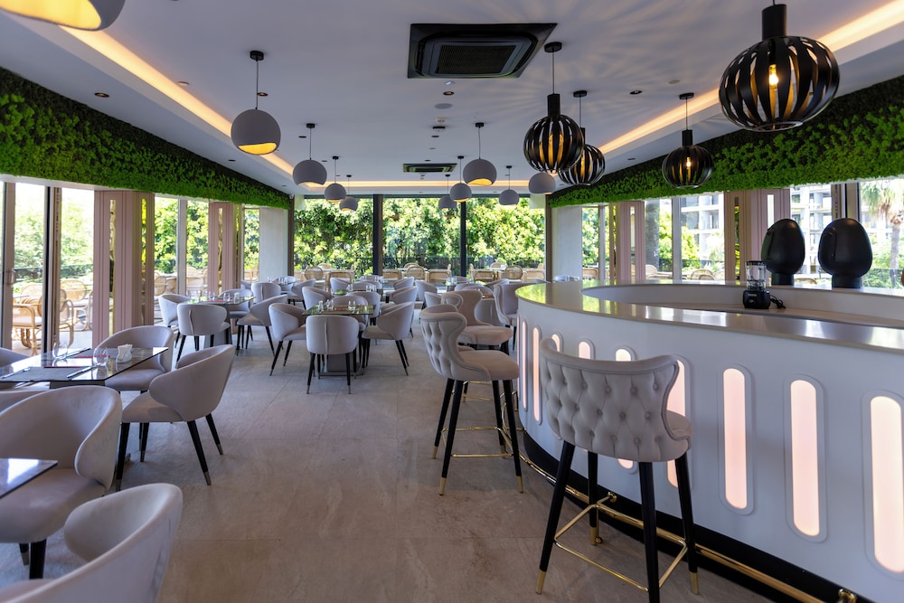 Oz Hotels Antalya Resort & Spa Yetişkin +16 - Image 140