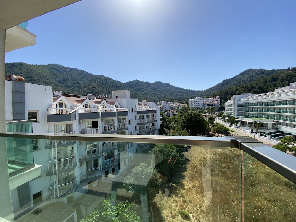 B&B Yüzbaşı Beach Otel - Image 14