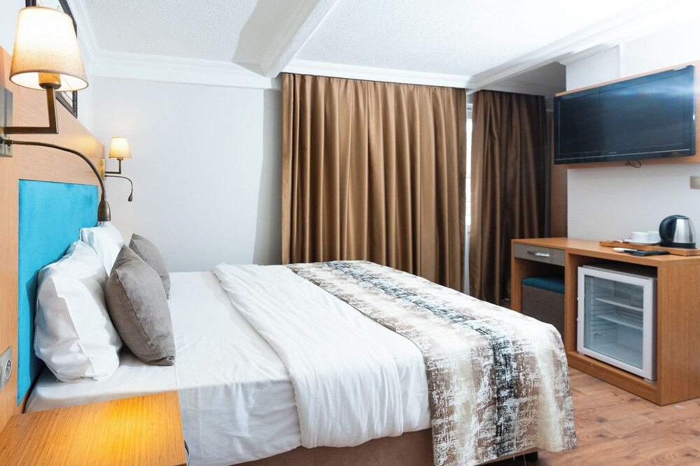 Seatanbul Hotel - Image 8