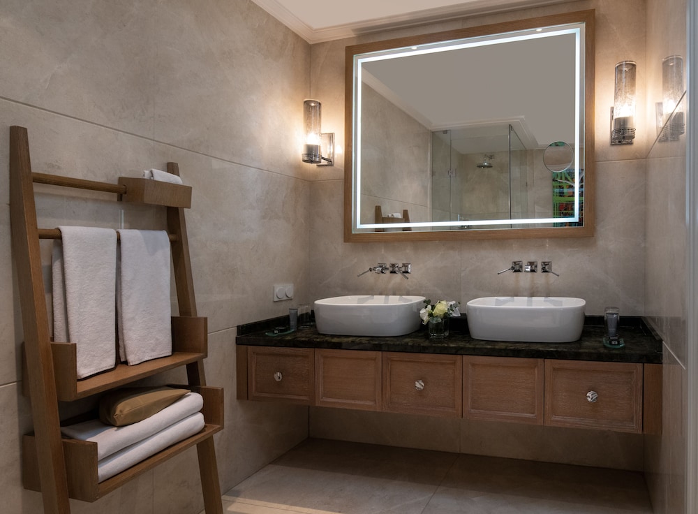 10 Karakoy İstanbul - Özel Sınıf - Image 41