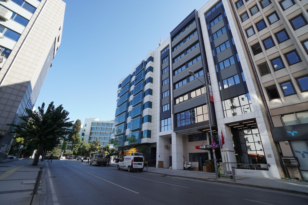 IBOS OTELLERİ İZMİR - Image 115
