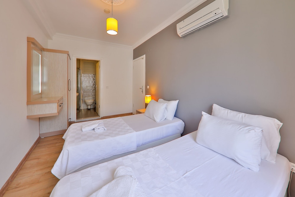 Bossa Nova Apart - Image 8