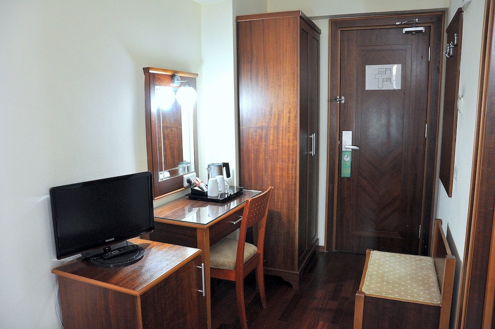 Centrum İstanbul Oteli - Image 14