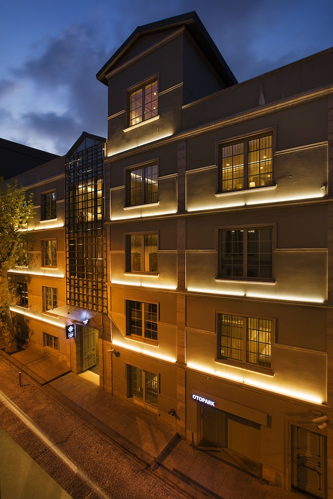 Fer Otel - Image 86