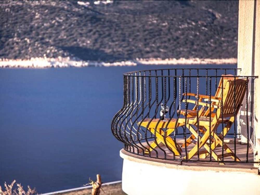 Mekvin Hotels Deniz Feneri Fener Yetişkinlere Özel +12 - Image 42