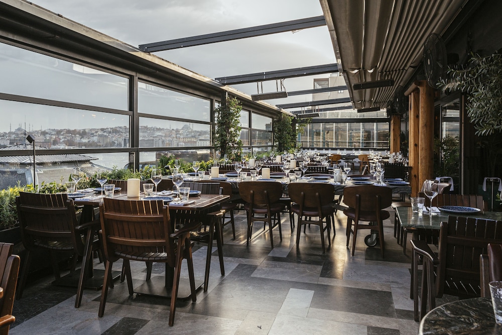 Novotel İstanbul Boğazı - Image 54