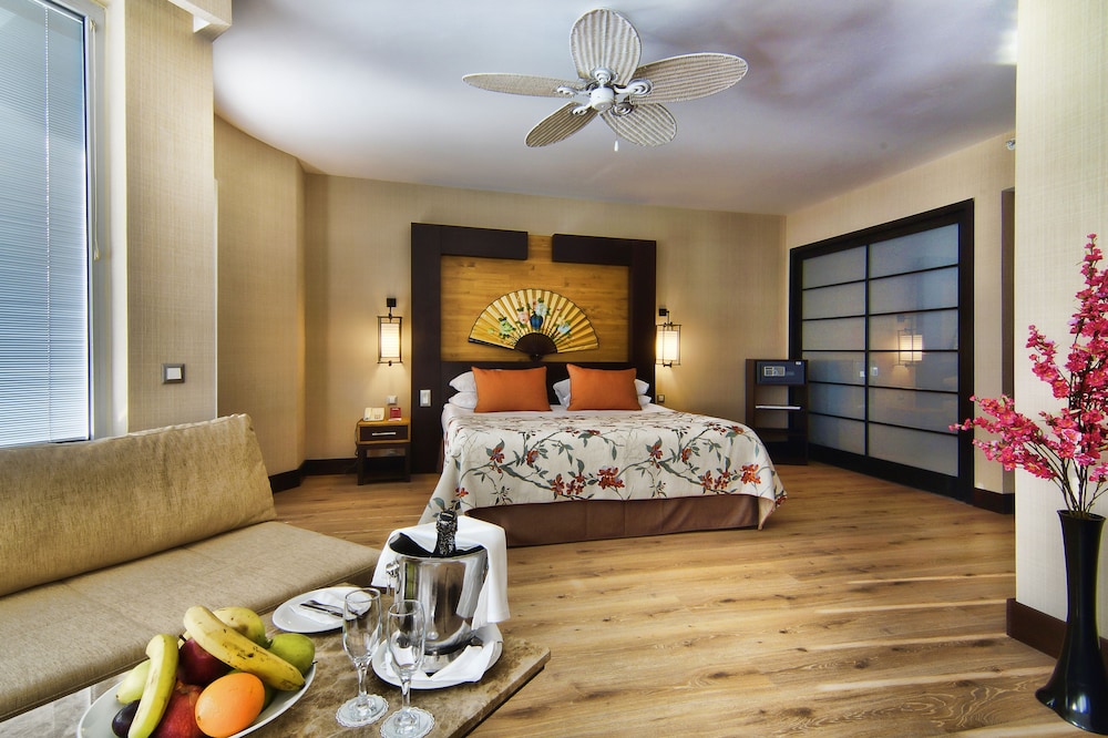 Limak Lara De Luxe Otel - Her Şey Dahil - Image 19