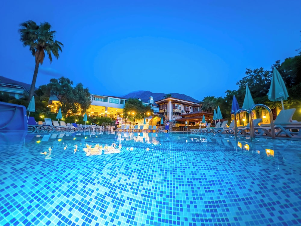 Zehra Tatil Köyü - Alkolsüz Herşey Dahil - Image 126