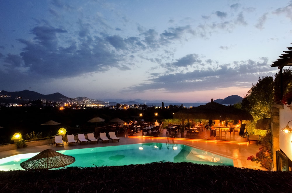 4Reasons Otel ve Bistro - Image 155