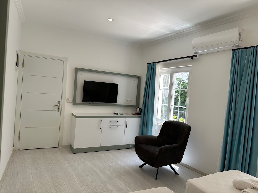 Bossa Nova Apart - Image 18
