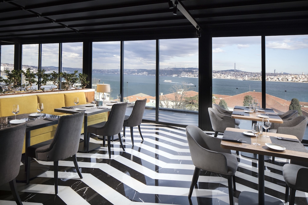 Metropolitan Otelleri Bosphorus - Image 69