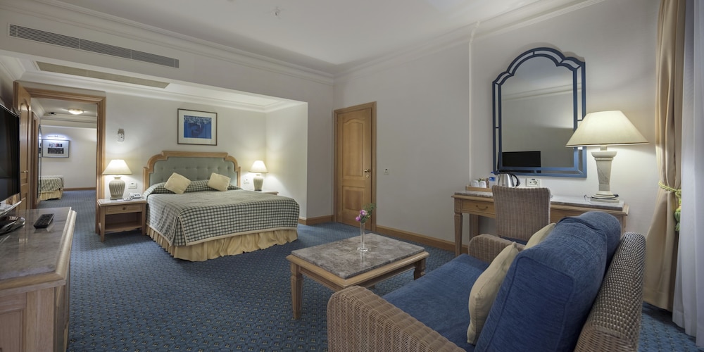 Asteria Kemer Tatil Köyü - Image 35