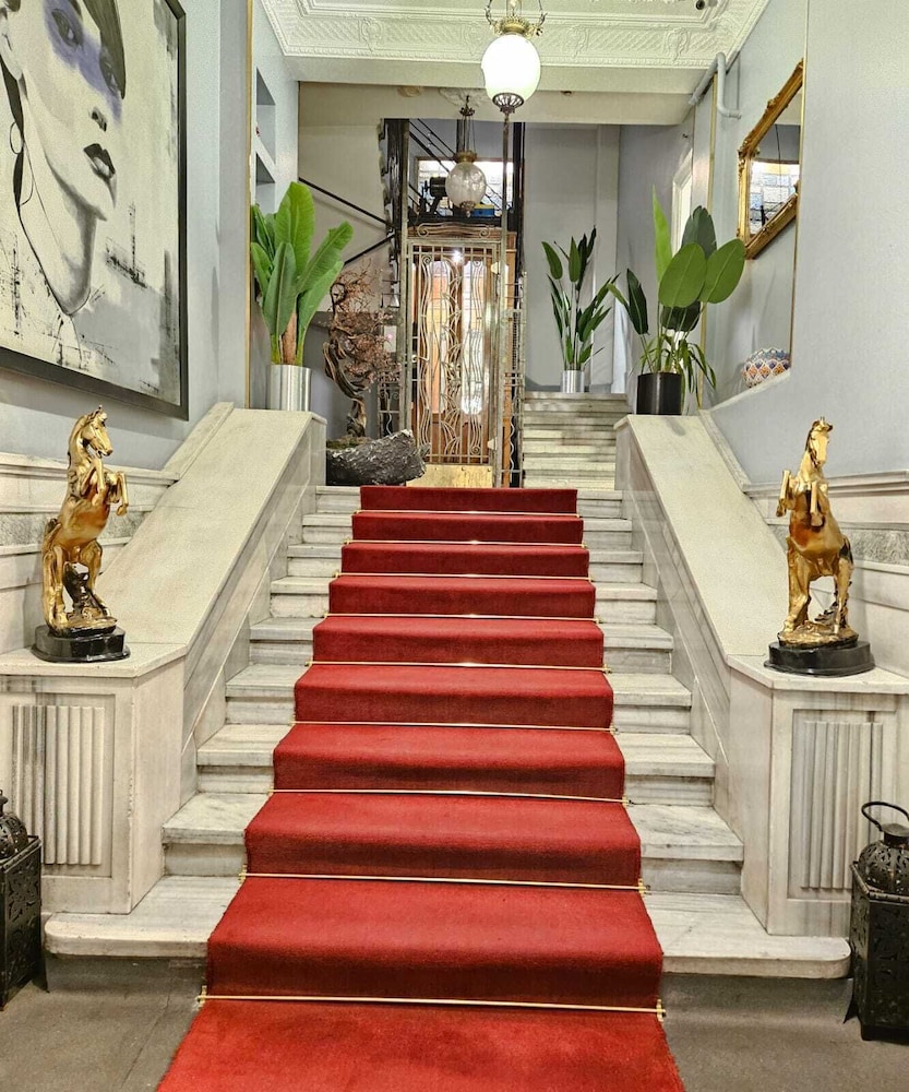 Lina Otel Taksim Pera - Image 8