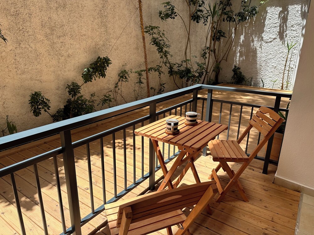 Bossa Nova Apart - Image 70