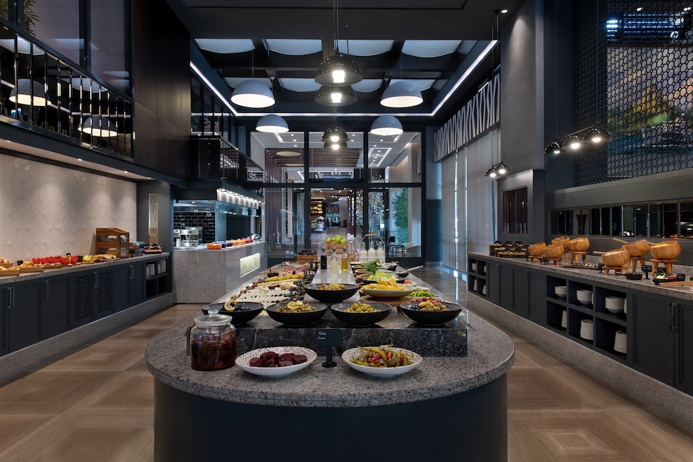 Sheraton İstanbul Şehir Merkezi - Image 19