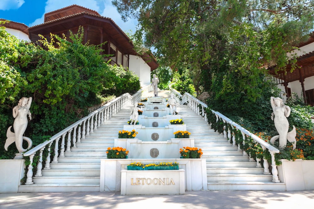 Club & Otel Letoonia - Image 33