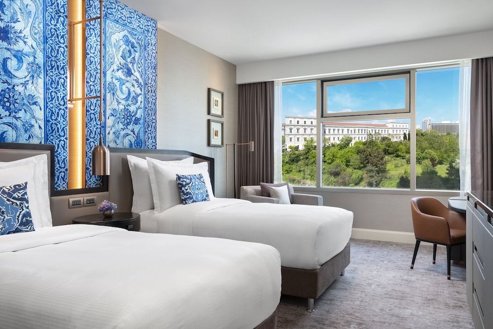 The Ritz-Carlton, İstanbul - Image 8