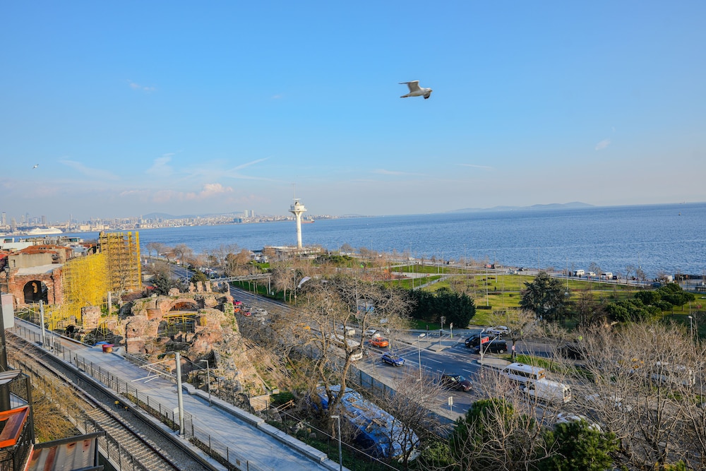 Seatanbul Hotel - Image 96