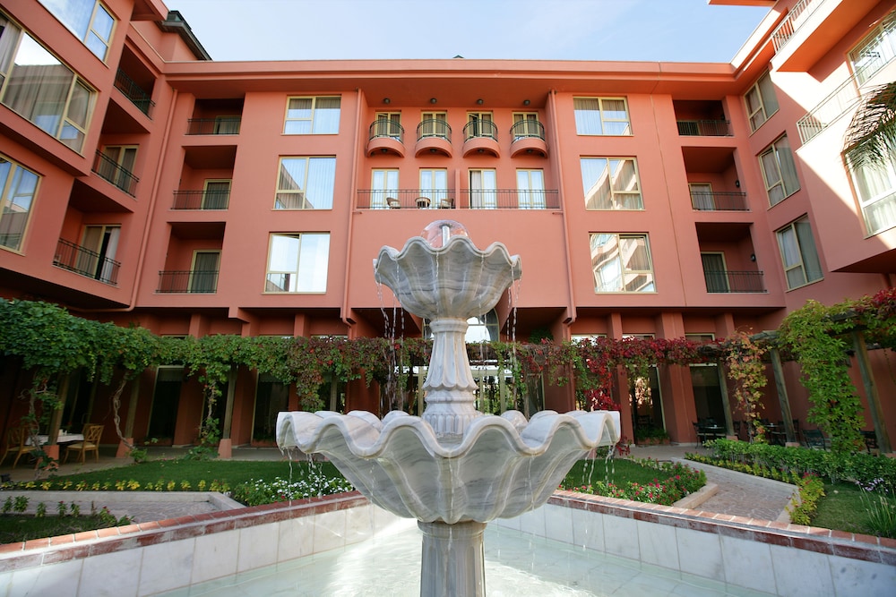 Asteria Kemer Tatil Köyü - Image 27