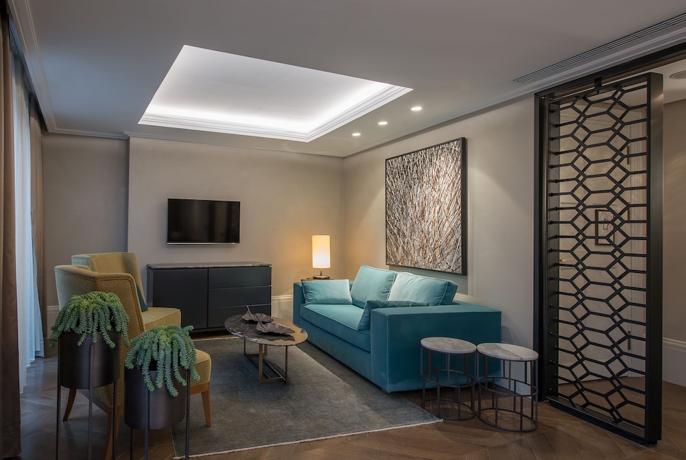 10 Karakoy İstanbul - Özel Sınıf - Image 29