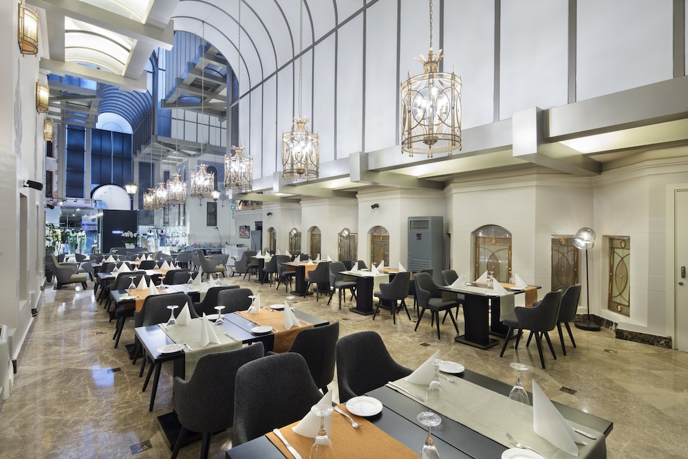Crowne Plaza İstanbul - Eski Şehir by IHG - Image 45