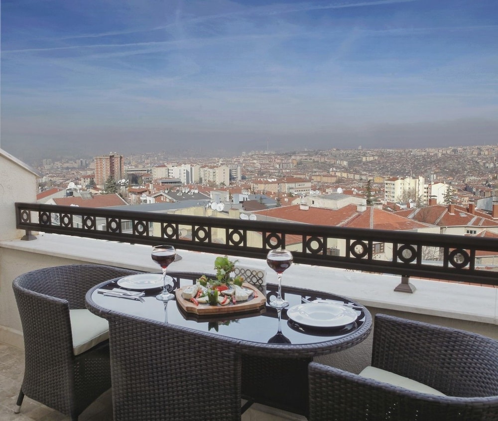 Cadence Design Otel - Image 14